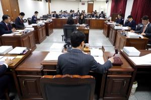 충북도의회 교육위, 조례안 9건 원안가결·1건 보류